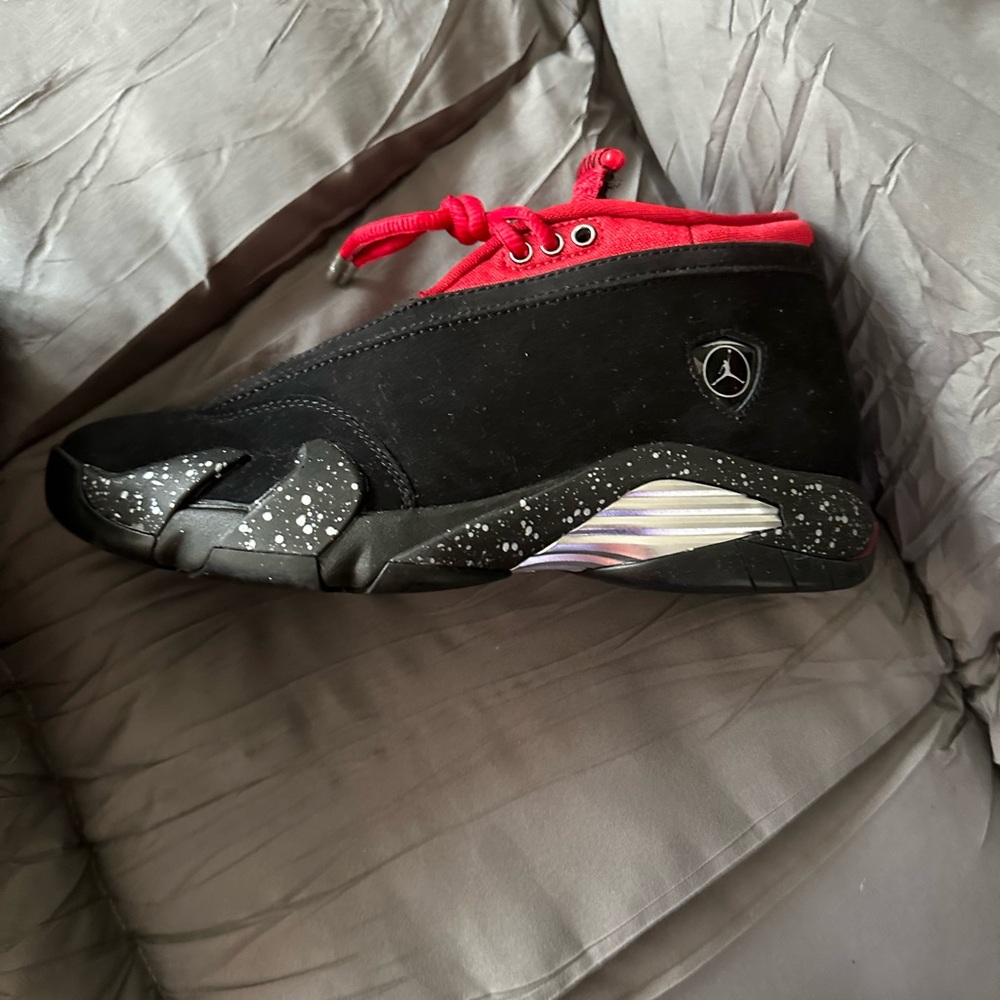 Air Jordan 14 Retro Low “Red Lipstick”